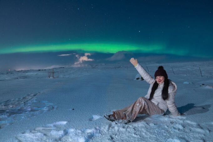 From Reykjavik: Northern Lights Guided Tour With Photos - Booking Information