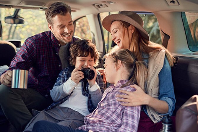 From Reykjavik: Private Transfer to KEF Airport in Iceland - Transfer Logistics