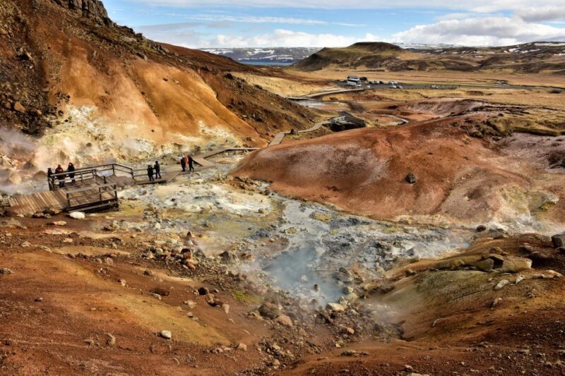From Reykjavik: Reykjanes Geopark Tour & Airport Transfer - Practical Tips for Participants