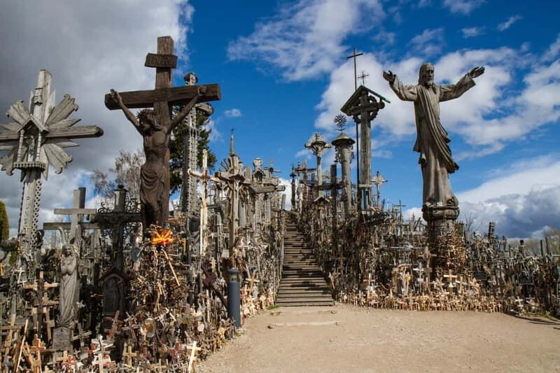 From Riga: Hill of Crosses & Enchanting Jelgava Group Tour - Key Points