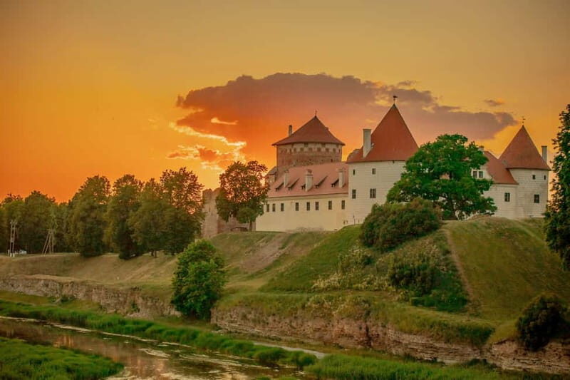 From Riga: Hill of Crosses, Rundale &Bauska Private Day Trip - An In-Depth Look at the Itinerary