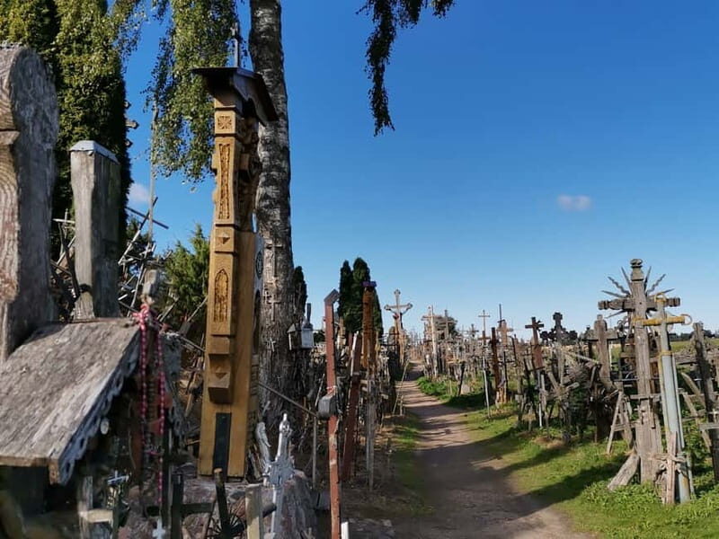 From Riga: The Hill of Crosses Private Guided Tour - Why This Tour Works Well for Travelers