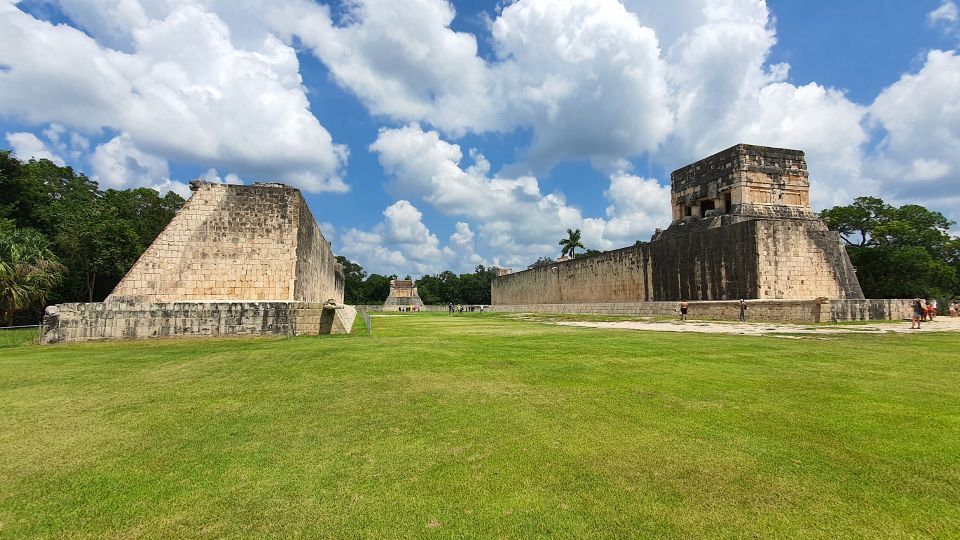 From Riviera Maya: Chichen Itza, Ik Kil Cenote, & Valladolid - Refreshing Swim at Ik Kil Cenote