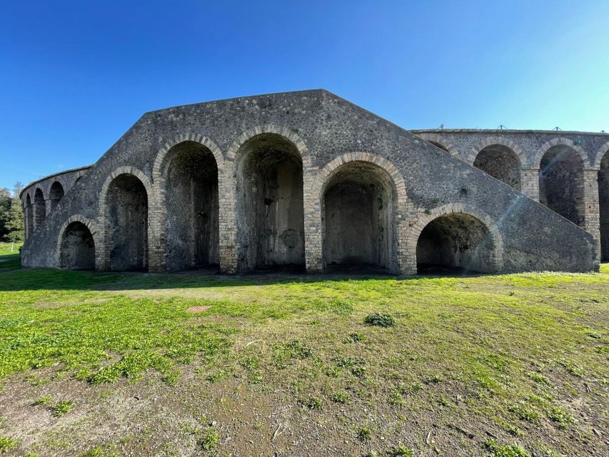 From Rome: 2-Day Tour to Pompeii & Capri Island With Lodging - Lodging Information