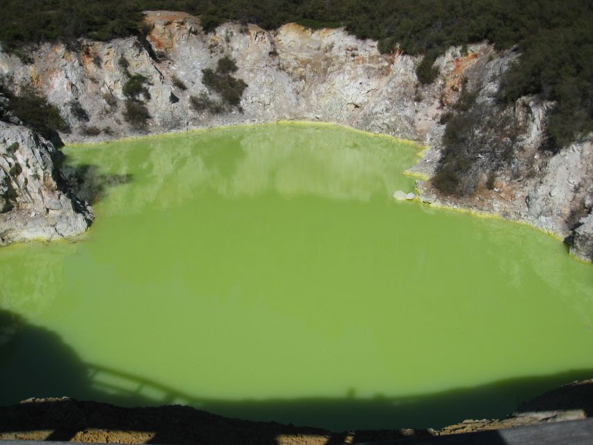 From Rotorua: Wai O Tapu & Waimangu Eco Thermal Morning Tour - Included Inclusions