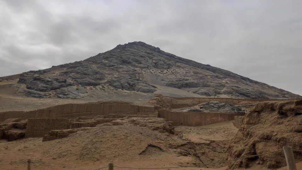 From Salaverry Port: Temples of the Sun and the Moon - Exploring Huaca Del Sol