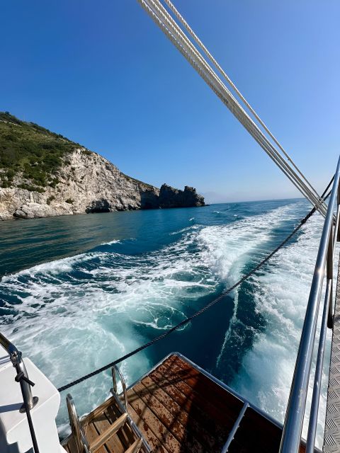 From Salerno: Cruise With Amalfi Stop and Light Lunch - What to Expect on the Cruise