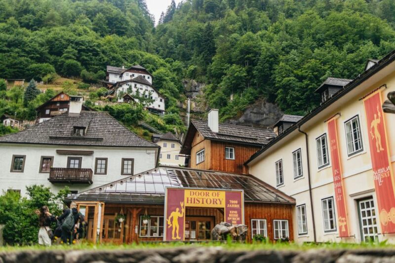 From Salzburg: Half-Day Tour to Hallstatt - Meeting Point Information