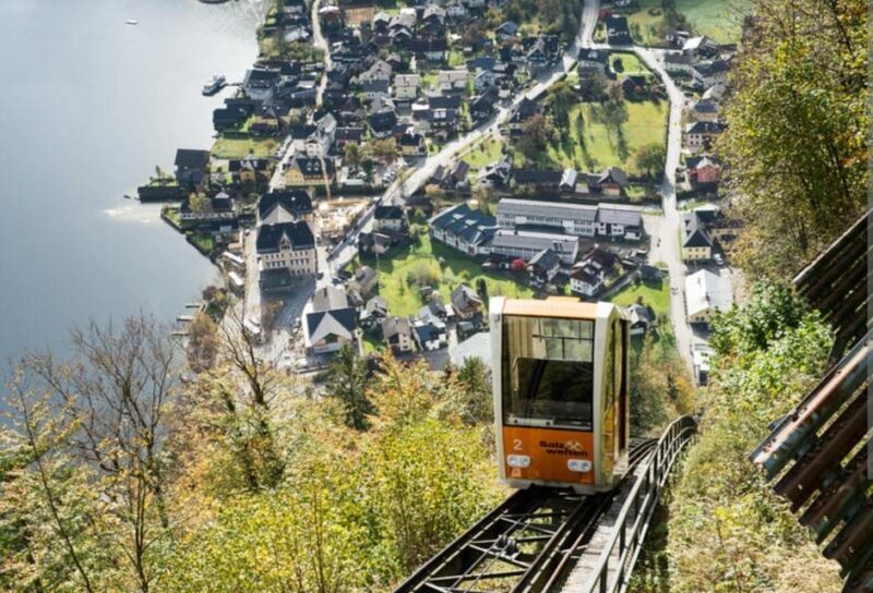 From Salzburg: Hallstatt, St.Gilgen & St. Wolfgang Day Trip - Stop 3: St. Gilgen
