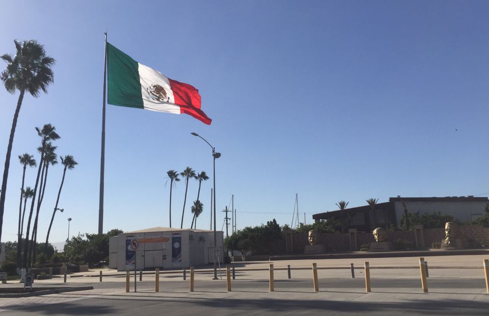 From San Diego: Private Puerto Nuevo Tour With Lobster Lunch - Itinerary Overview