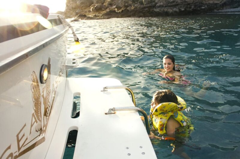 From San Juan Beach : Marine Life Cruise - Key Points