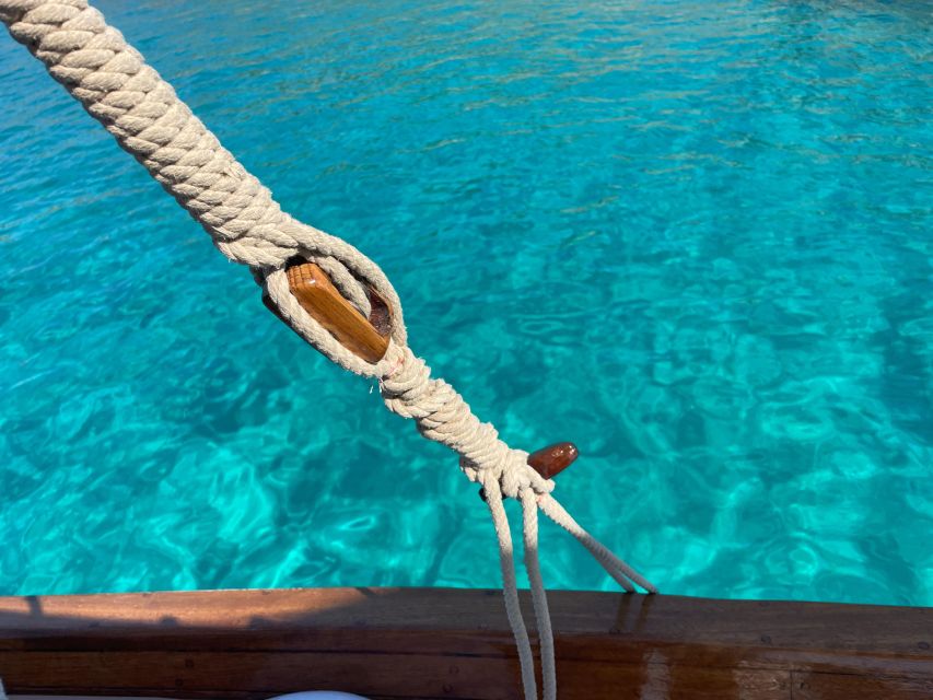 From San Paolo: Tavolara and Molara Island Cruise With Lunch - Booking Information