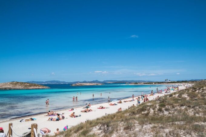 From Sant Antoni: Roundtrip Boat Transfer to Formentera - Included Services