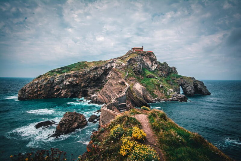 From Santander: San Juan De Gaztelugatxe, Bilbao and Guggenheim Museum - Key Points