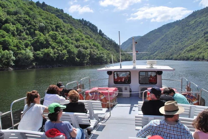 From Santiago: Ribeira Sacra & Sil River Canyon Boat Tour - Scenic Viewpoints and Monastic Heritage