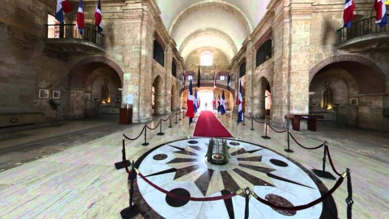 From Santo Domingo: Full day Historical Tour with Lunch - Lunch and Shopping