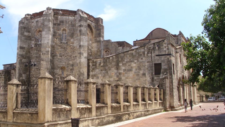From Santo Domingo: Full Day Historical Tour With Lunch - Key Highlights