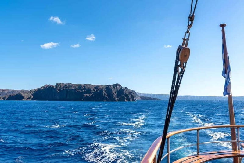 From Santorini: Volcano Cruise With Oia Sunset - FAQ