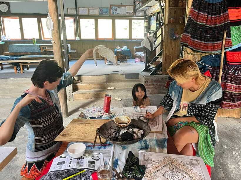 From Sapa: Hmong Batik Traditional Workshop Private Tour - What to Expect During Your Visit