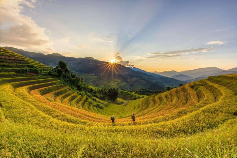 From Sapa: Trek 2 Days - Homestay in Ta Van - Recommended - Key Points
