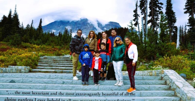 From Seattle: Customized Mount Rainier Tour - Wildflowers and Wildlife