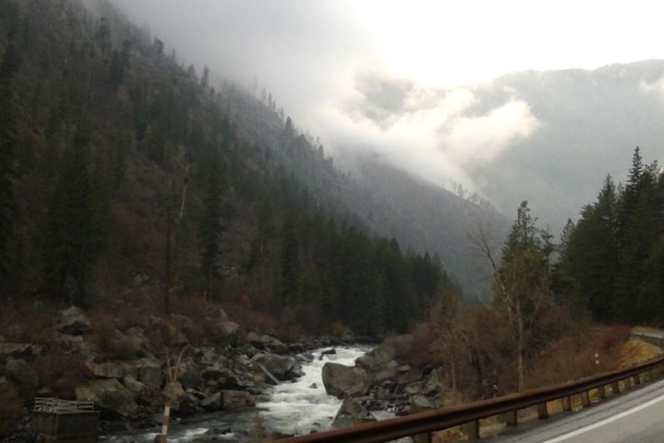 From Seattle: Leavenworth Bavarian Alpine Village Day Trip - Leavenworth Bavarian Atmosphere