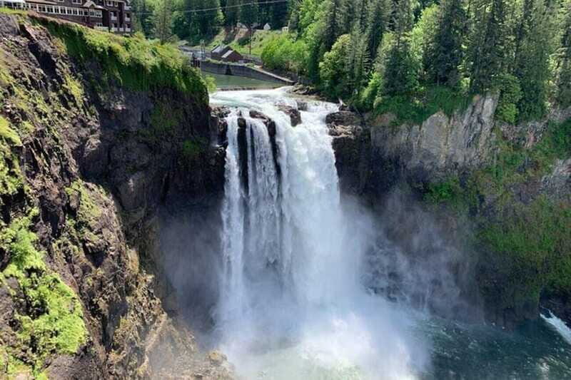 From Seattle: Pacific Northwest Waterfalls & Hiking Tour - How the Experience Feels in Practice