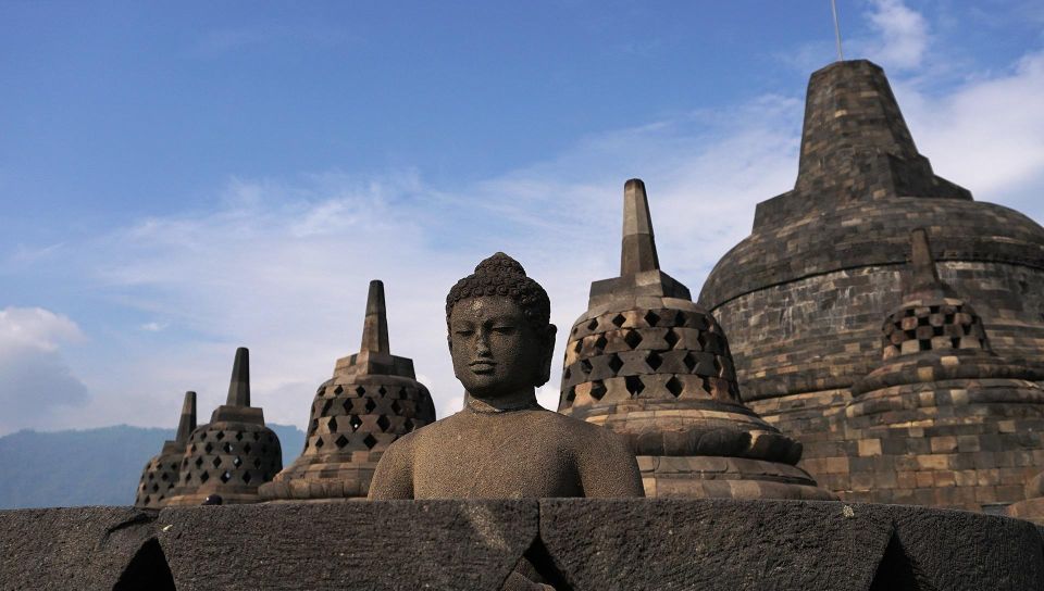 From Semarang Port: Explore Borobudur Temple - Tour Highlights