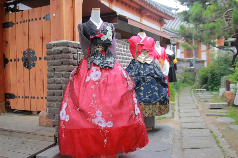 From Seoul: Jeonju Hanok Village Cultural Wonders Day Tour - Savoring Authentic Street Flavors
