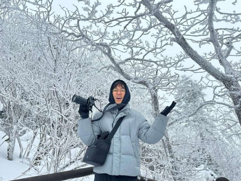 From Seoul: Snow-Capped Beauty of Deogyusan National Park - Transportation and Group Size