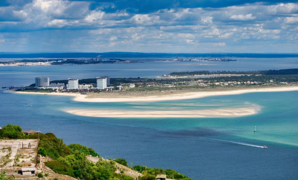 From Sesimbra: Arrábida Natural Park & Tróia Sandbanks Tour - Included in the Tour