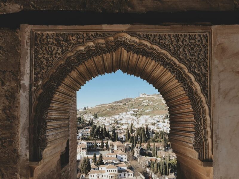 From Seville: Granada & Alhambra Tour With Optional Ticket - Albaicín Walking Tour