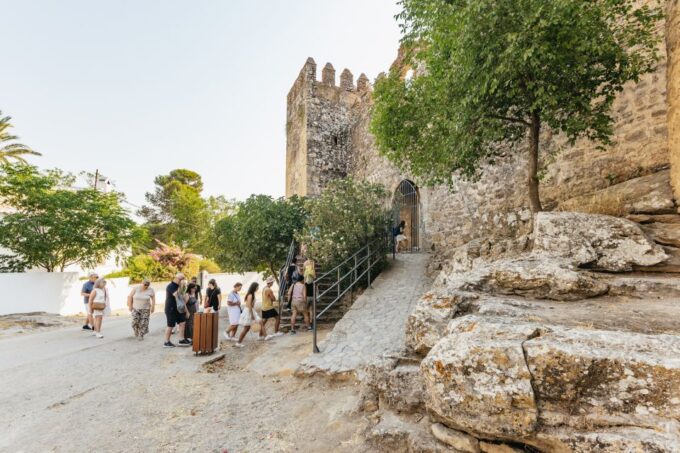 From Seville: Pueblos Blancos and Ronda Full-Day Trip - Visiting Rondas Famous Landmarks