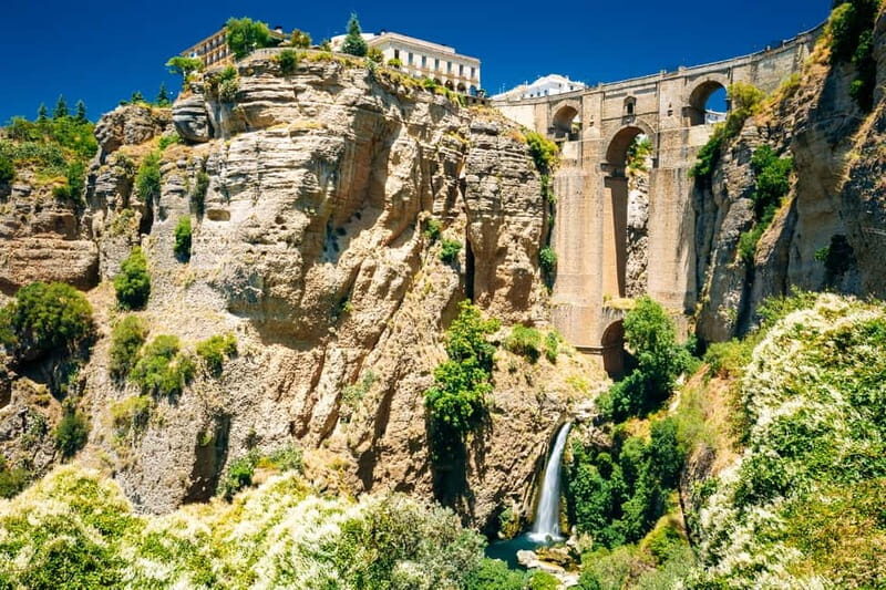 From Seville: White Villages and Ronda private day trip - Key Points