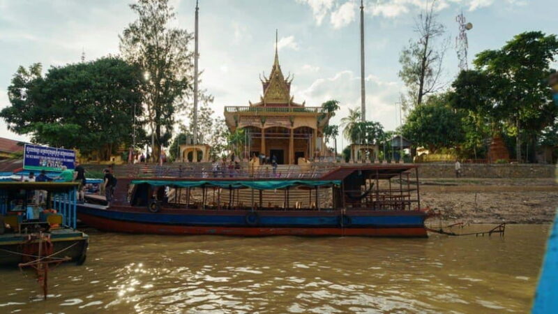 From Siem Reap: Kampong Phluk Floating Village Tour by Boat - The Itinerary: What to Expect from the Kampong Phluk Floating Village Tour