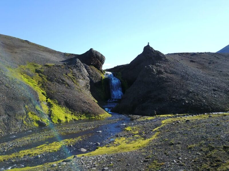 From Snæfellsstofa: Into the Highlands 4x4 Bus Truck - Who Should Consider This Tour?