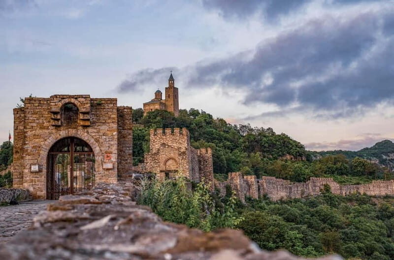 From Sofia: Veliko Tarnovo & Arbanassi 12 hrs Day Tour - Exploring Bulgaria’s Medieval Heart: Veliko Tarnovo & Arbanassi Day Tour