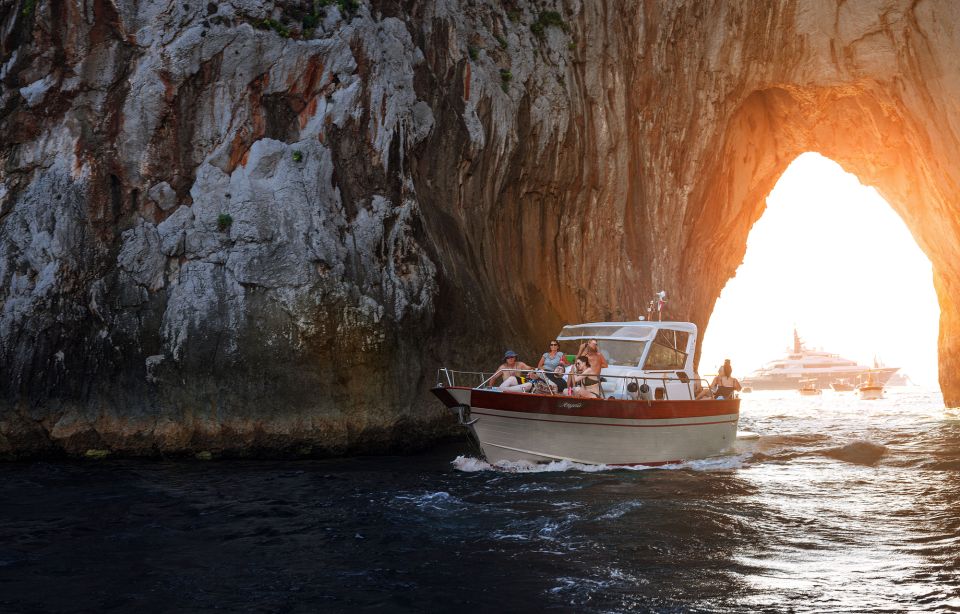From Sorrento: Boat Tour to Capri With Prosecco and Lunch - Getting to the Meeting Point