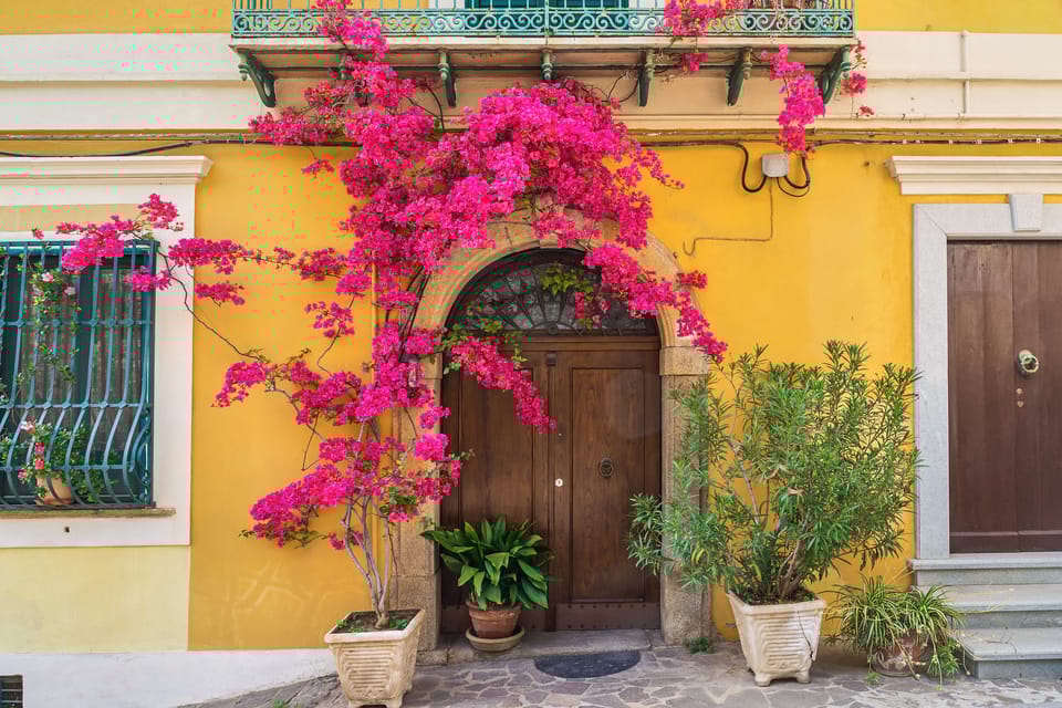 From Sorrento: Boat Trip With Stops in Amalfi and Positano - What to Bring