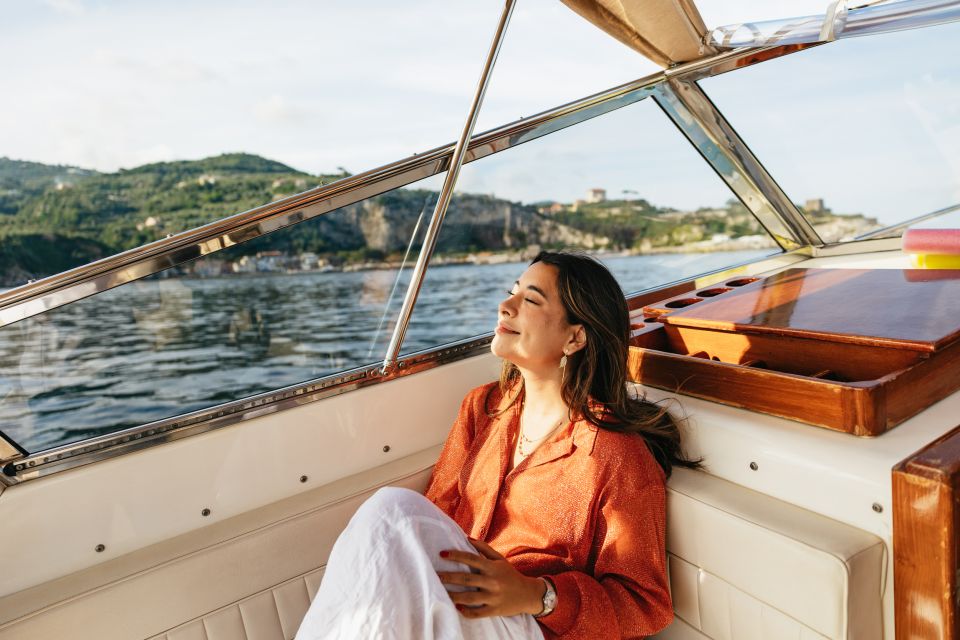 From Sorrento: Capri Boat Tour With Blue Grotto Visit - Visiting the Blue Grotto
