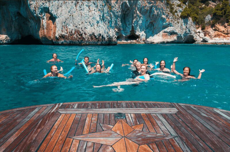 From Sorrento: Capri Island Boat Day Trip With Transfer - The Itinerary in Detail