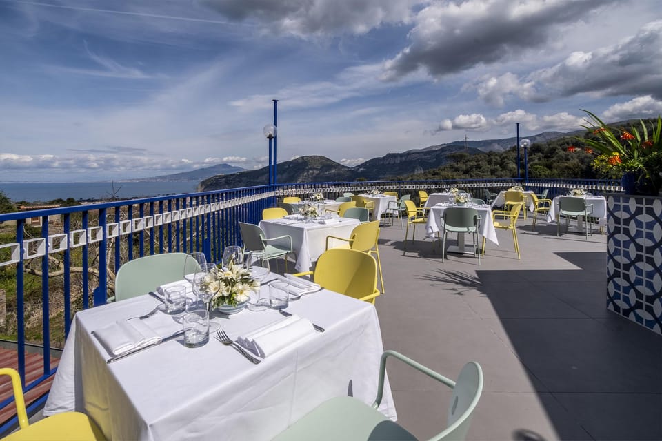 From Sorrento: Cooking School w/ View of Mount Vesuvius - FAQ