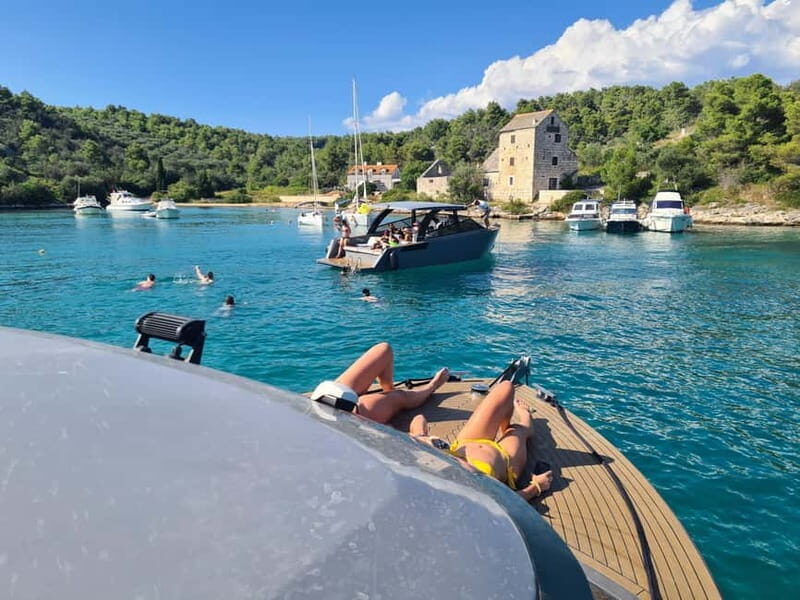 From Split: Blue Cave, Hvar, and 5 Islands Speedboat Tour - Key Points