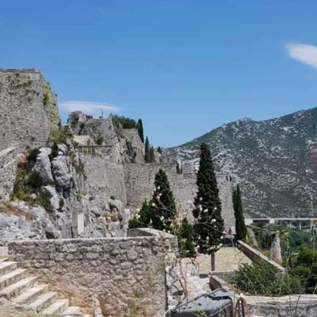 From Split: Salona, Klis Fortress, Stella and Vranjaca Cave - FAQ