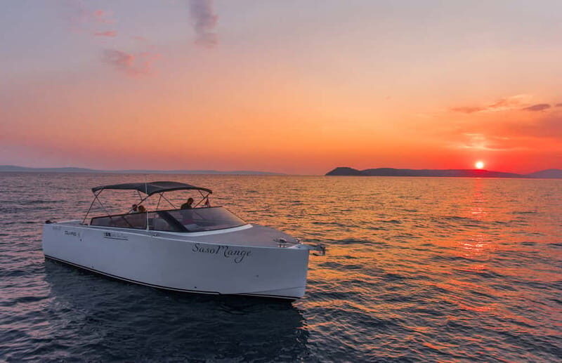 From Split: Sunset Powerboat Cruise with Unlimited Drinks - Key Points