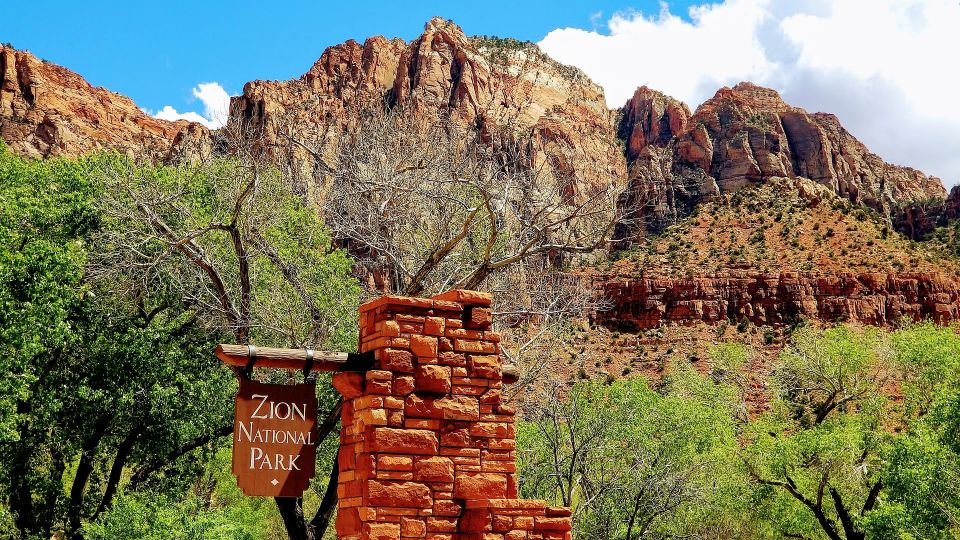From Springdale: Greater Zion Scenic Hiking Tour - Transportation and Parking