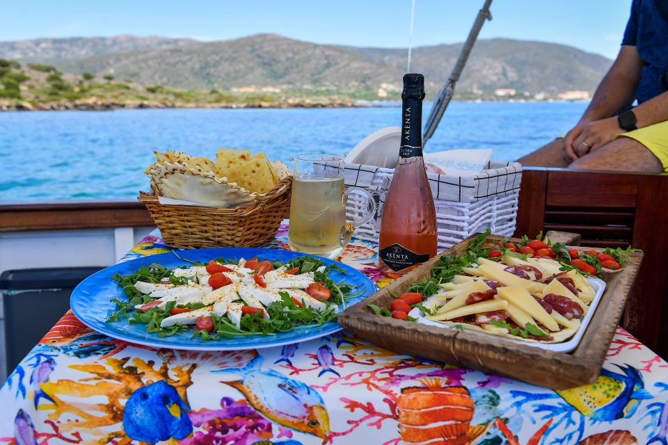 From Stintino: Vintage Sailboat Tour to Asinara With Lunch - Amenities of the Wooden Gozzo