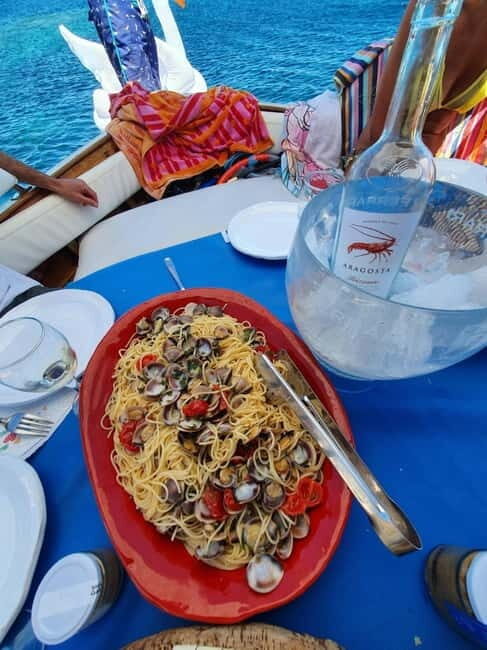 From Stintino: wooden boat excursion to Asinara Island - FAQs