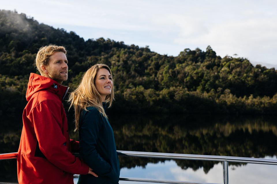 From Strahan: Evening Dinner Cruise on the Gordon River - Premier Upper Deck Ticket