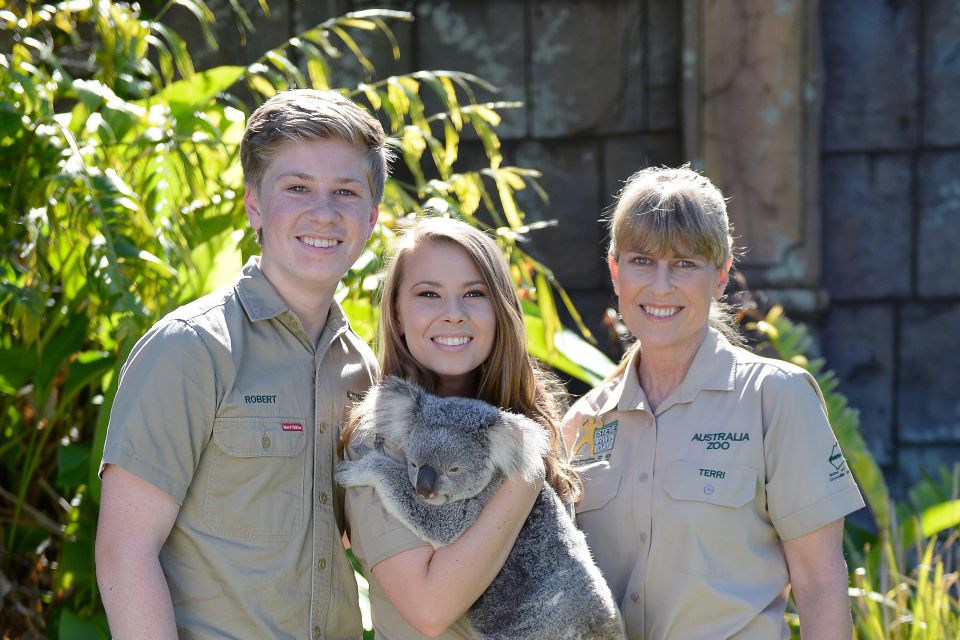 From Sunshine Coast: Australia Zoo Entry Ticket and Transfer - Inclusions